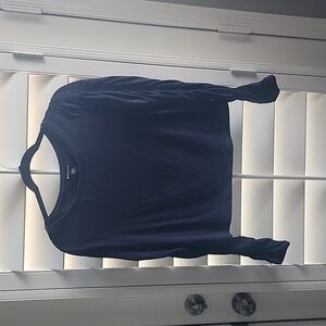 Athleta long sleeve cropped tee